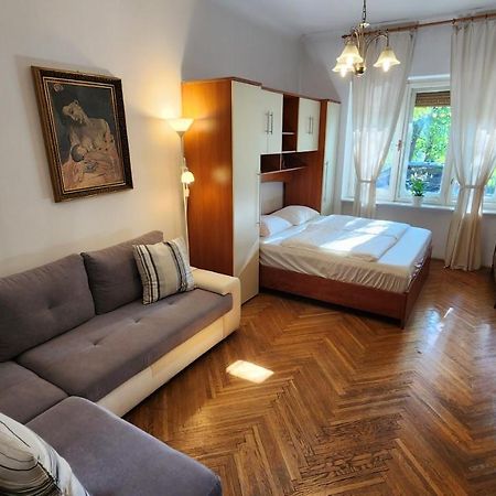 Apartment Salvia Загреб Екстериор снимка